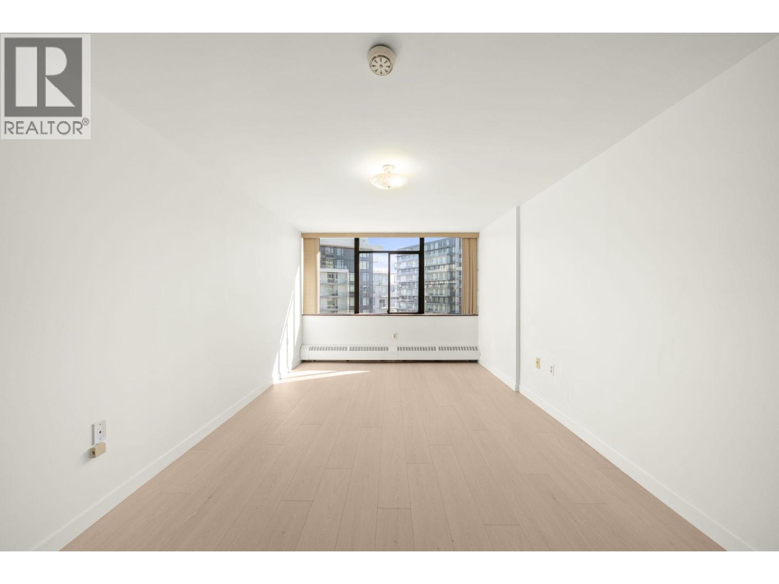 1002 6651 Minoru Boulevard, Richmond, British Columbia  V6Y 1Z2 - Photo 18 - R3165422