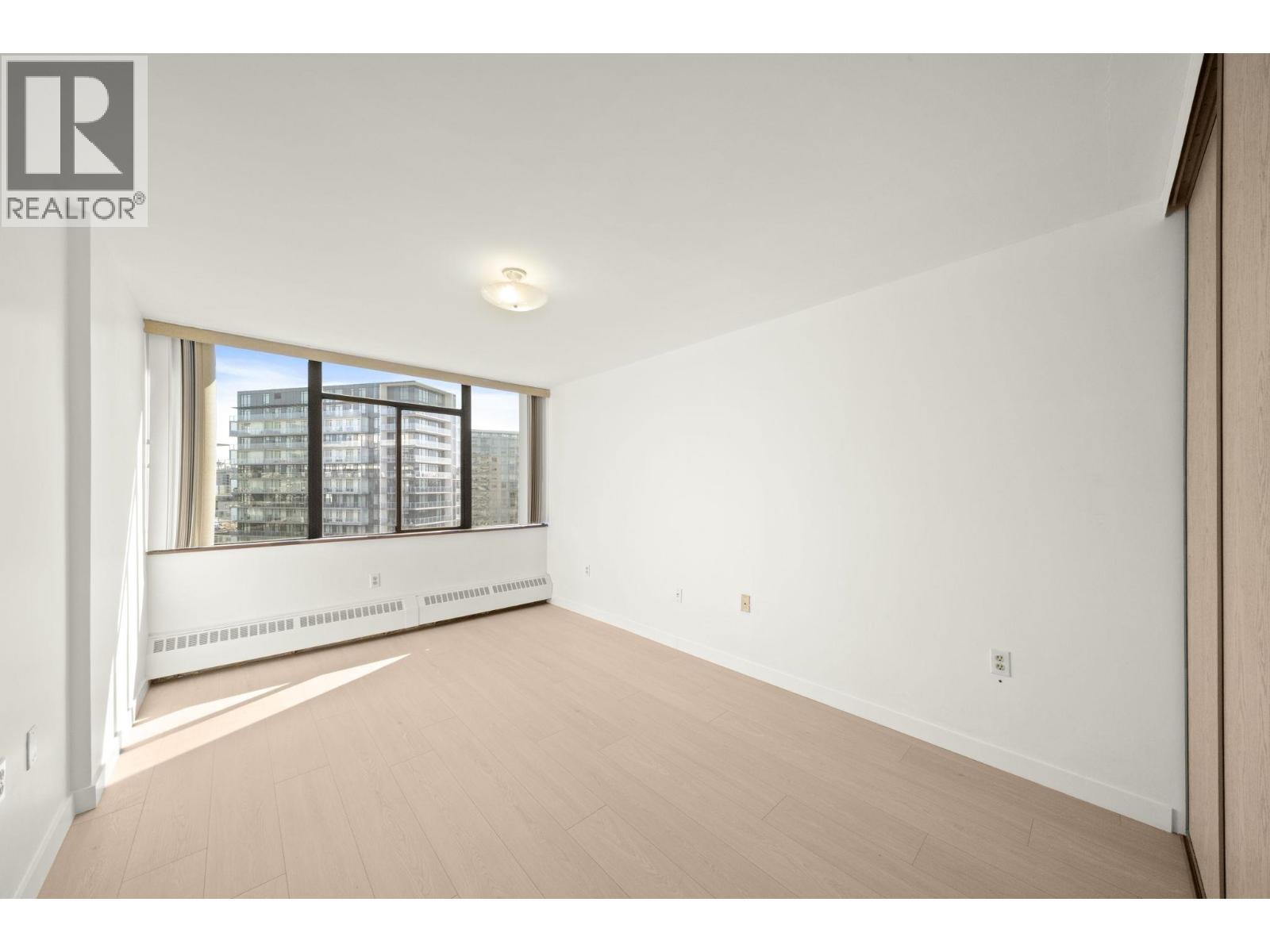 1002 6651 Minoru Boulevard, Richmond, British Columbia  V6Y 1Z2 - Photo 6 - R3165422