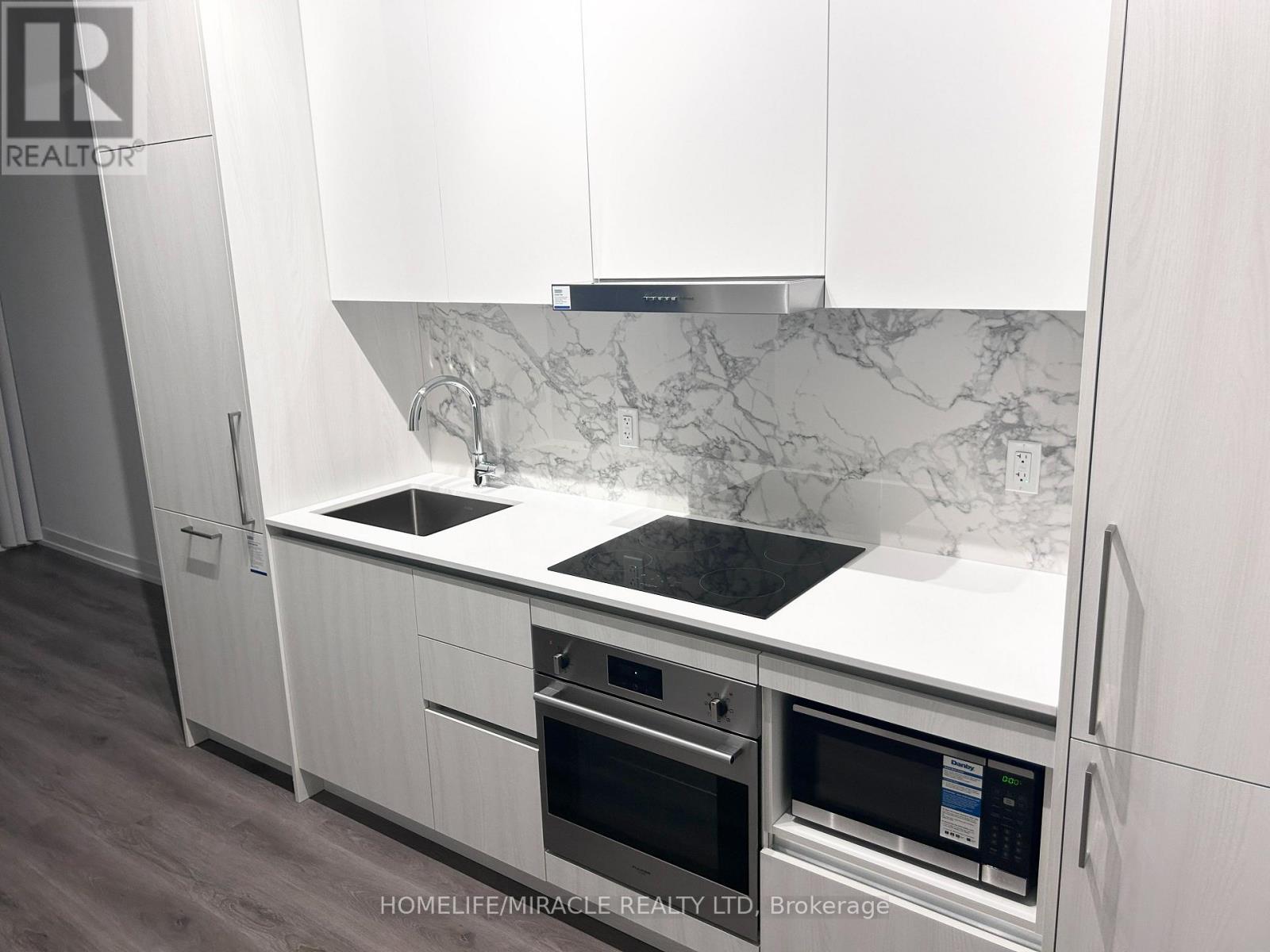 3708 - 225 COMMERCE STREET, Vaughan, Ontario