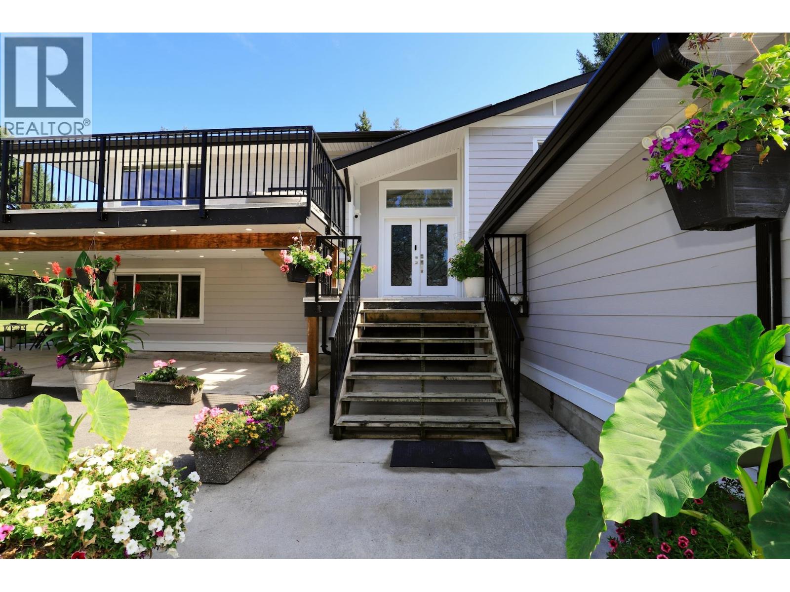 24325 116 Avenue, Maple Ridge, British Columbia  V4R 1L8 - Photo 2 - R3165378