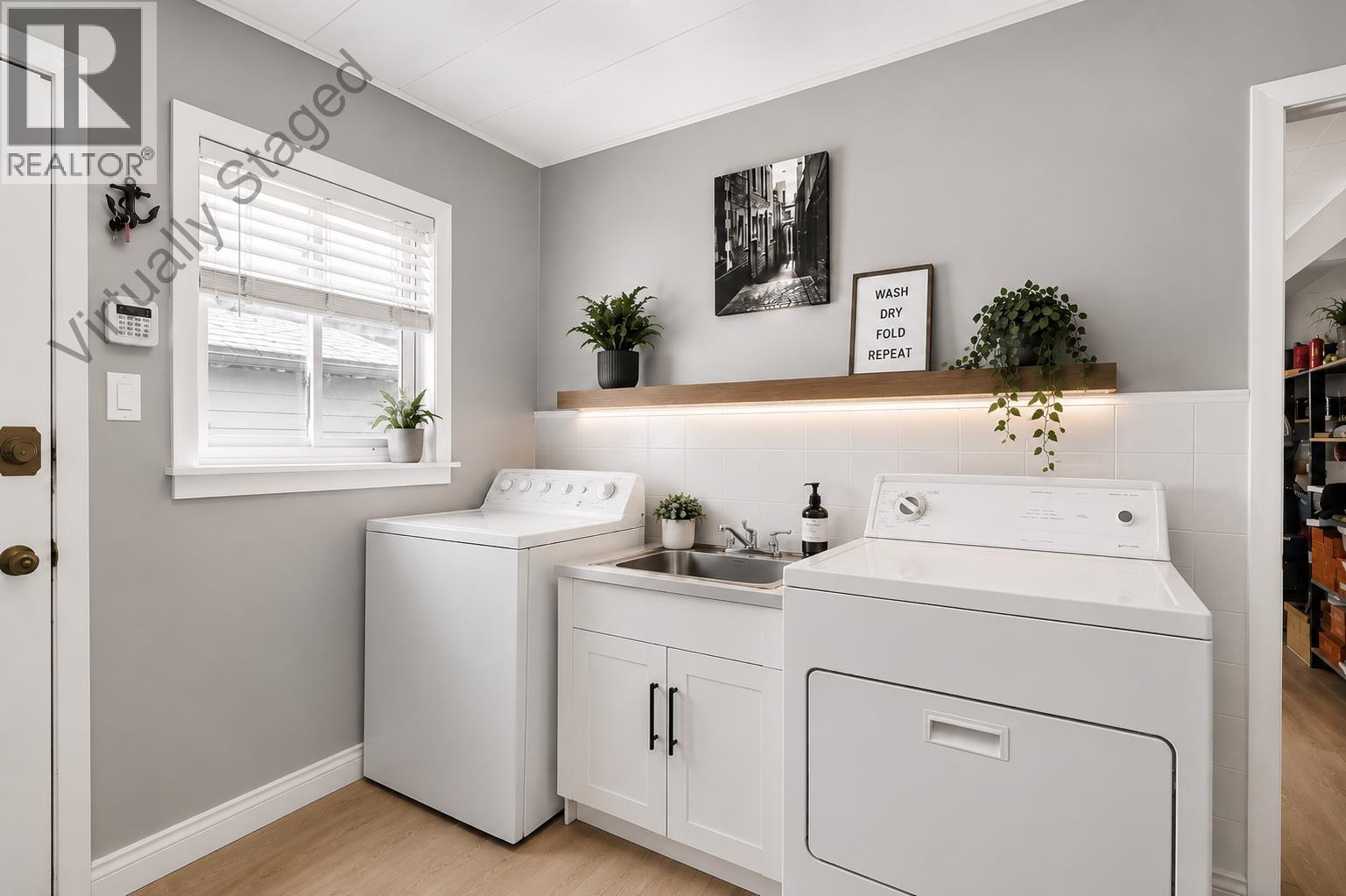 3684 Cedar Drive, Port Coquitlam, British Columbia  V3B 3C9 - Photo 17 - R3165415