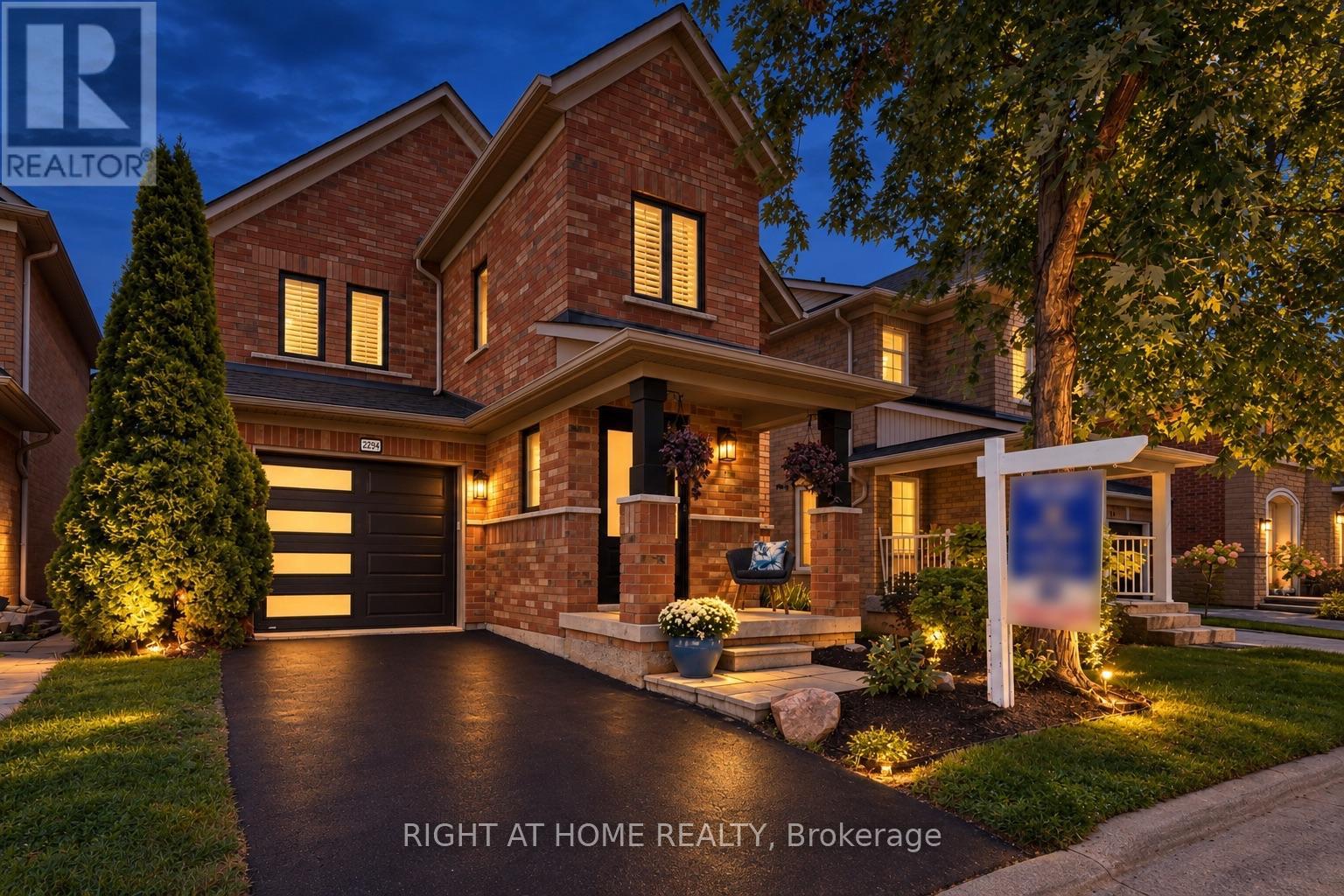 2294 SETON CRESCENT, Burlington, Ontario