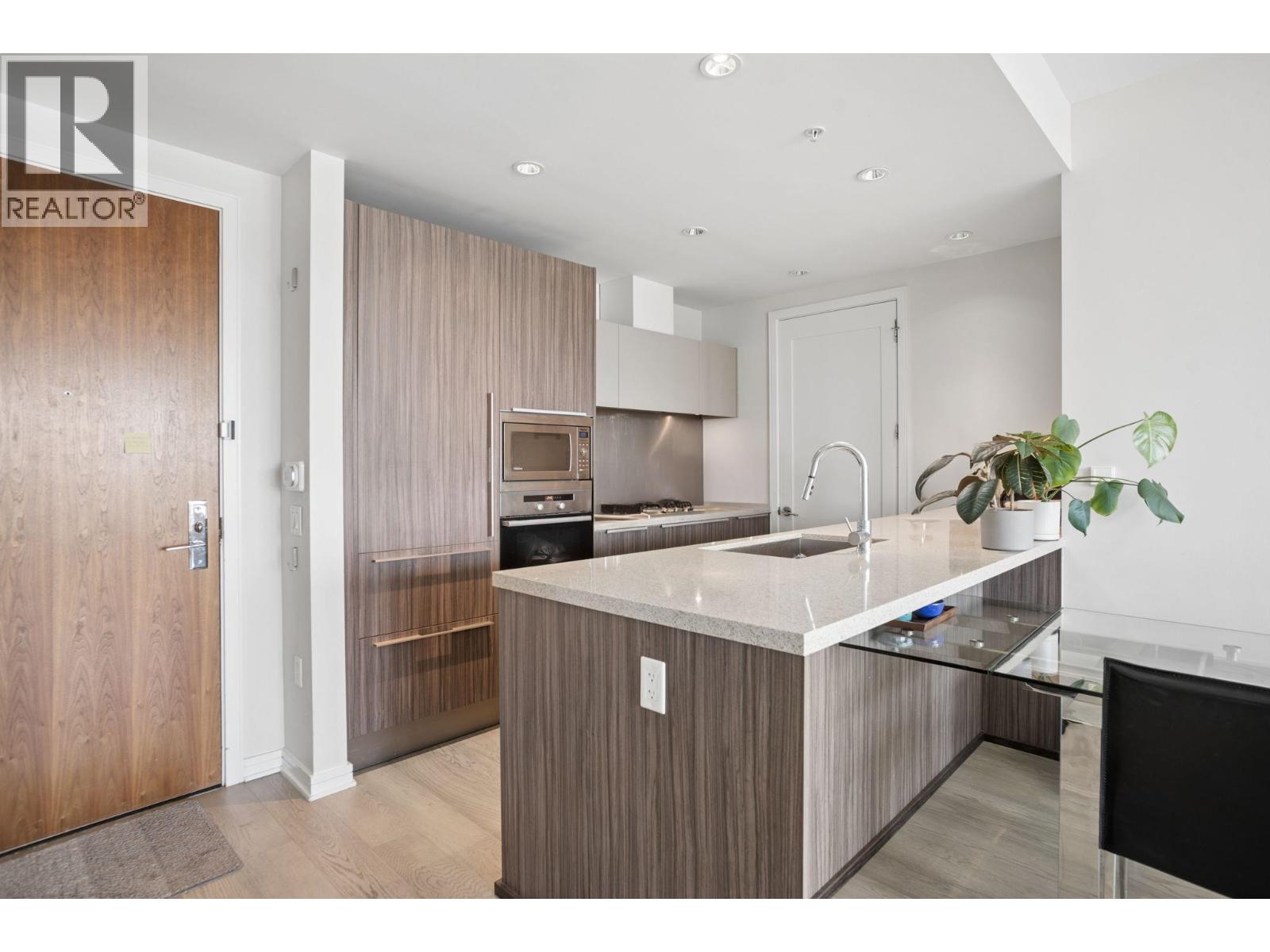 906 181 W 1st Avenue, Vancouver, British Columbia V5Y 0E3 - Photo 3 - R3165182