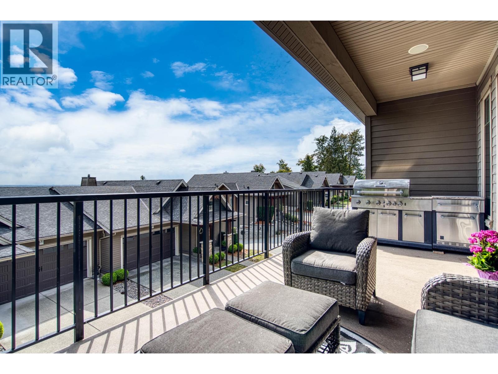 107 3458 Burke Village Promenade, Coquitlam, British Columbia  V3E 0J1 - Photo 19 - R3165390