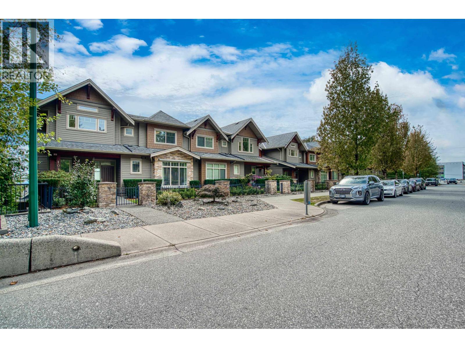 107 3458 Burke Village Promenade, Coquitlam, British Columbia  V3E 0J1 - Photo 34 - R3165390