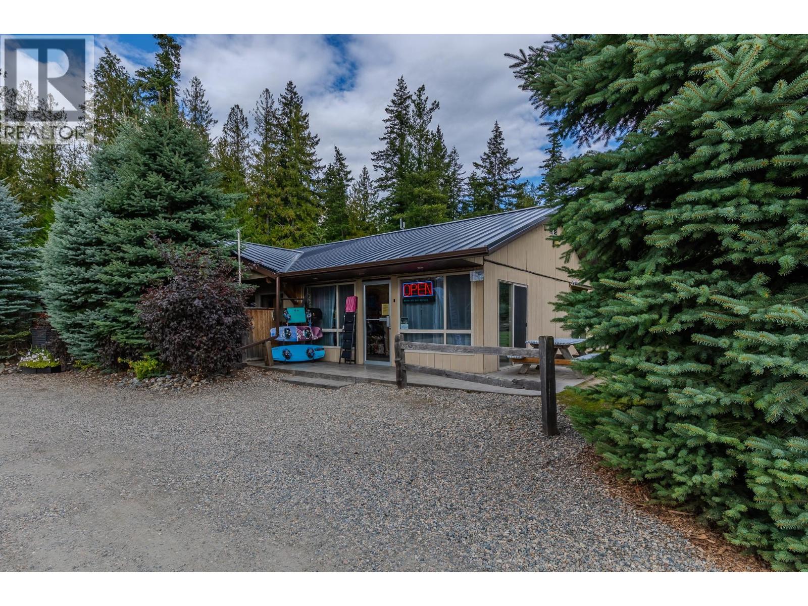 6853 Squilax-Anglemont Road Unit# 15, Magna Bay, British Columbia  V0E 1M7 - Photo 52 - 10399195