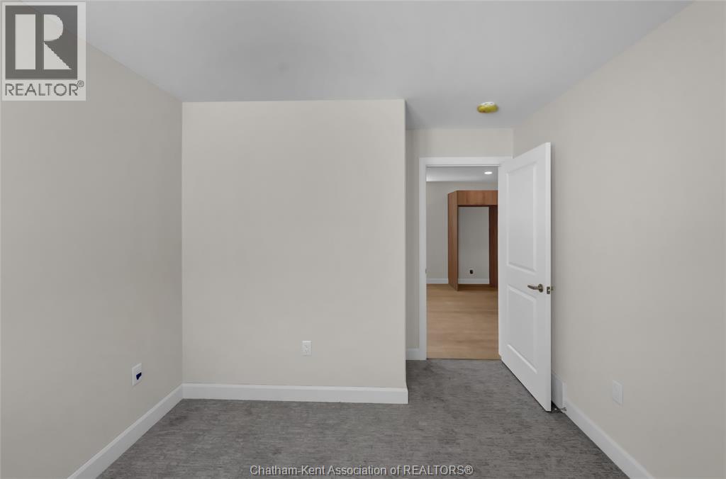 240 Ironwood Trail, Chatham, Ontario  N7M 0V6 - Photo 15 - 26012802