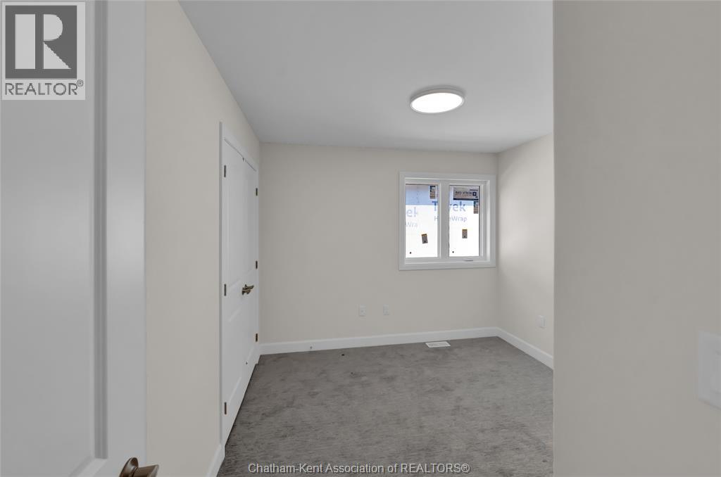 240 Ironwood Trail, Chatham, Ontario  N7M 0V6 - Photo 14 - 26012802