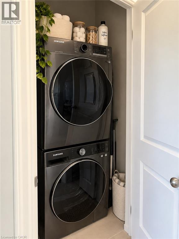 549 WATERLOO Street Unit# Upper