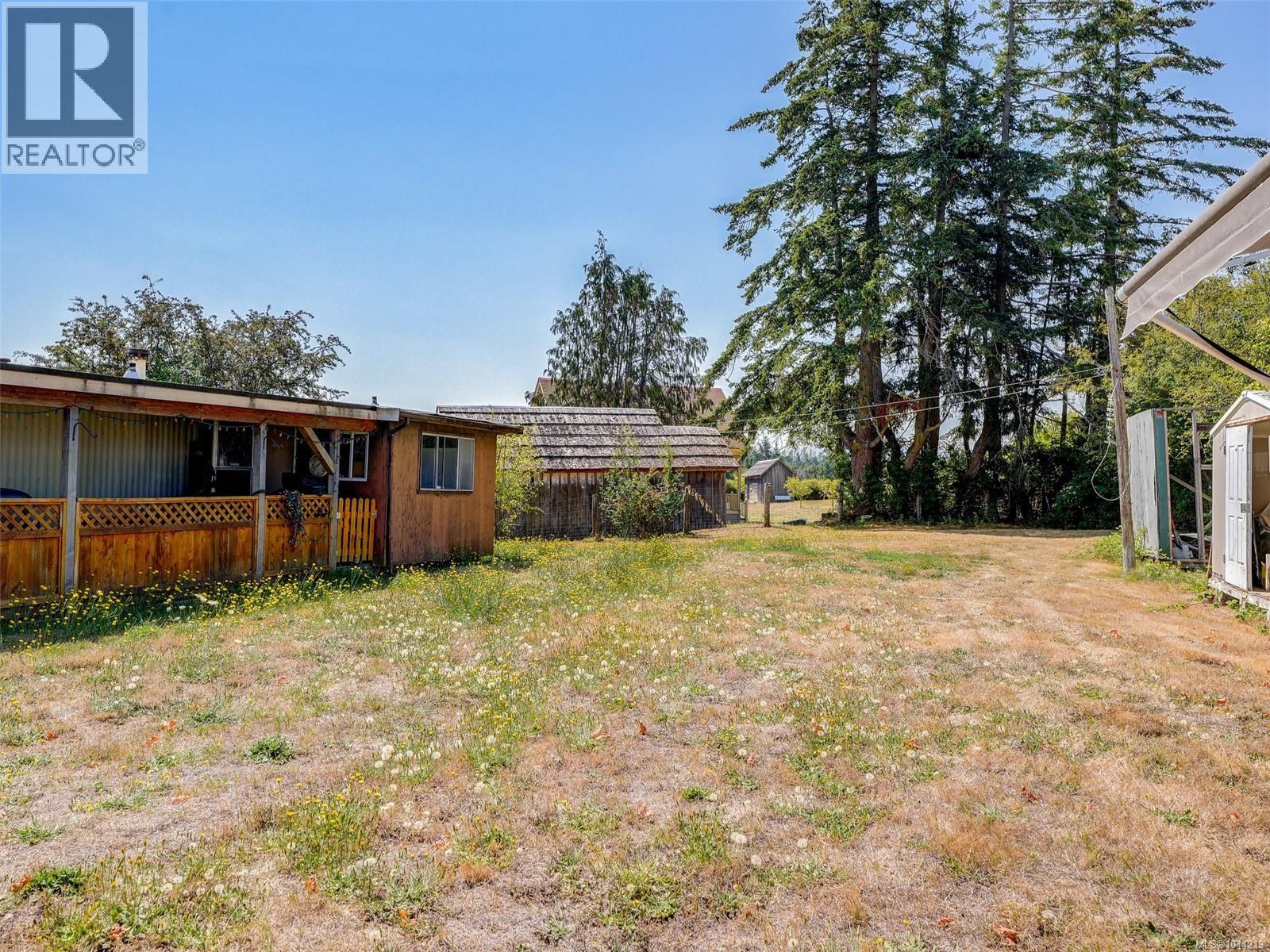 2269 Newman Rd, Central Saanich, British Columbia  V8M 1T3 - Photo 13 - 1044219