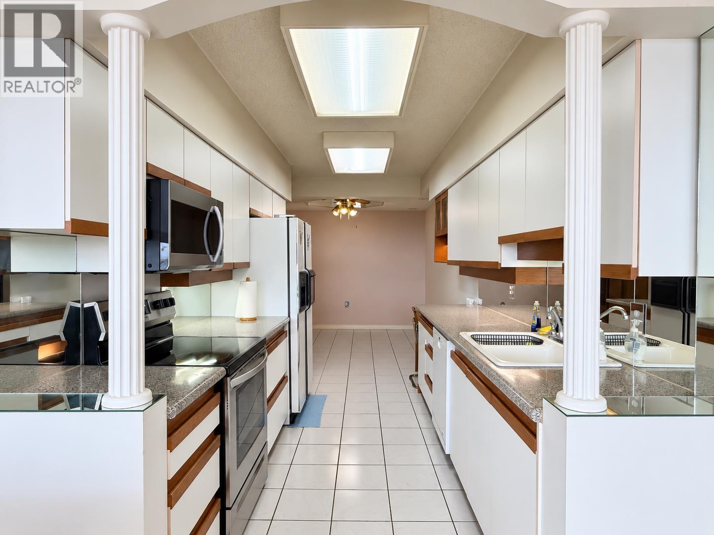 1614 6611 Minoru Boulevard, Richmond, British Columbia  V6Y 1Y9 - Photo 3 - R3165189
