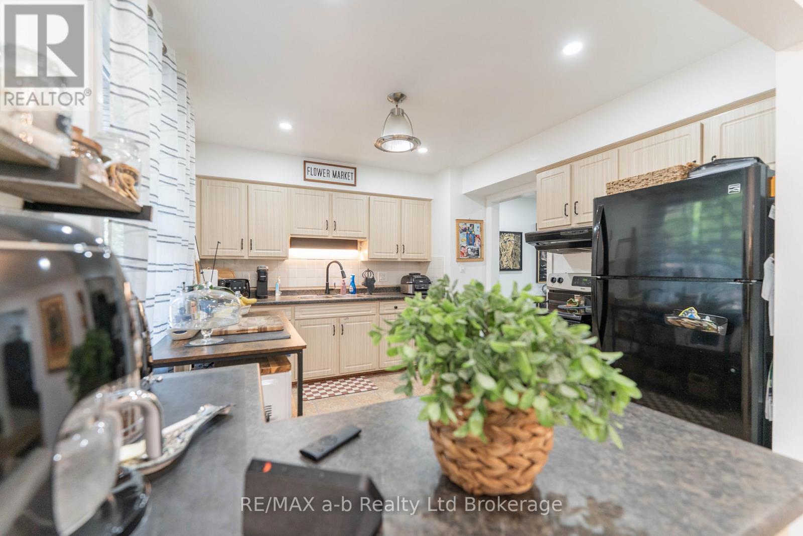 6 Camdon Court, Tillsonburg, Ontario  N4G 4B3 - Photo 10 - X13783304