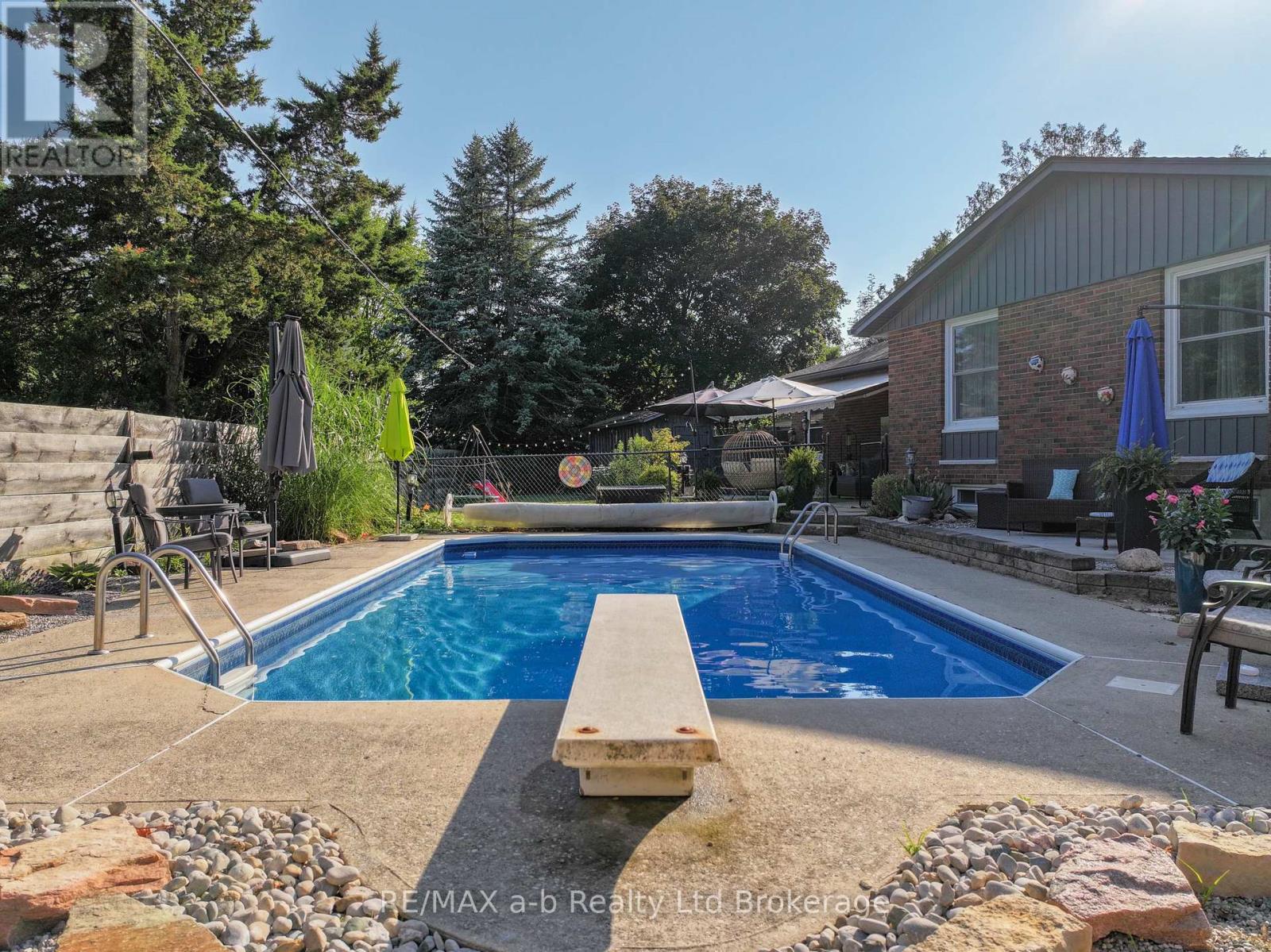 6 Camdon Court, Tillsonburg, Ontario  N4G 4B3 - Photo 38 - X13783304