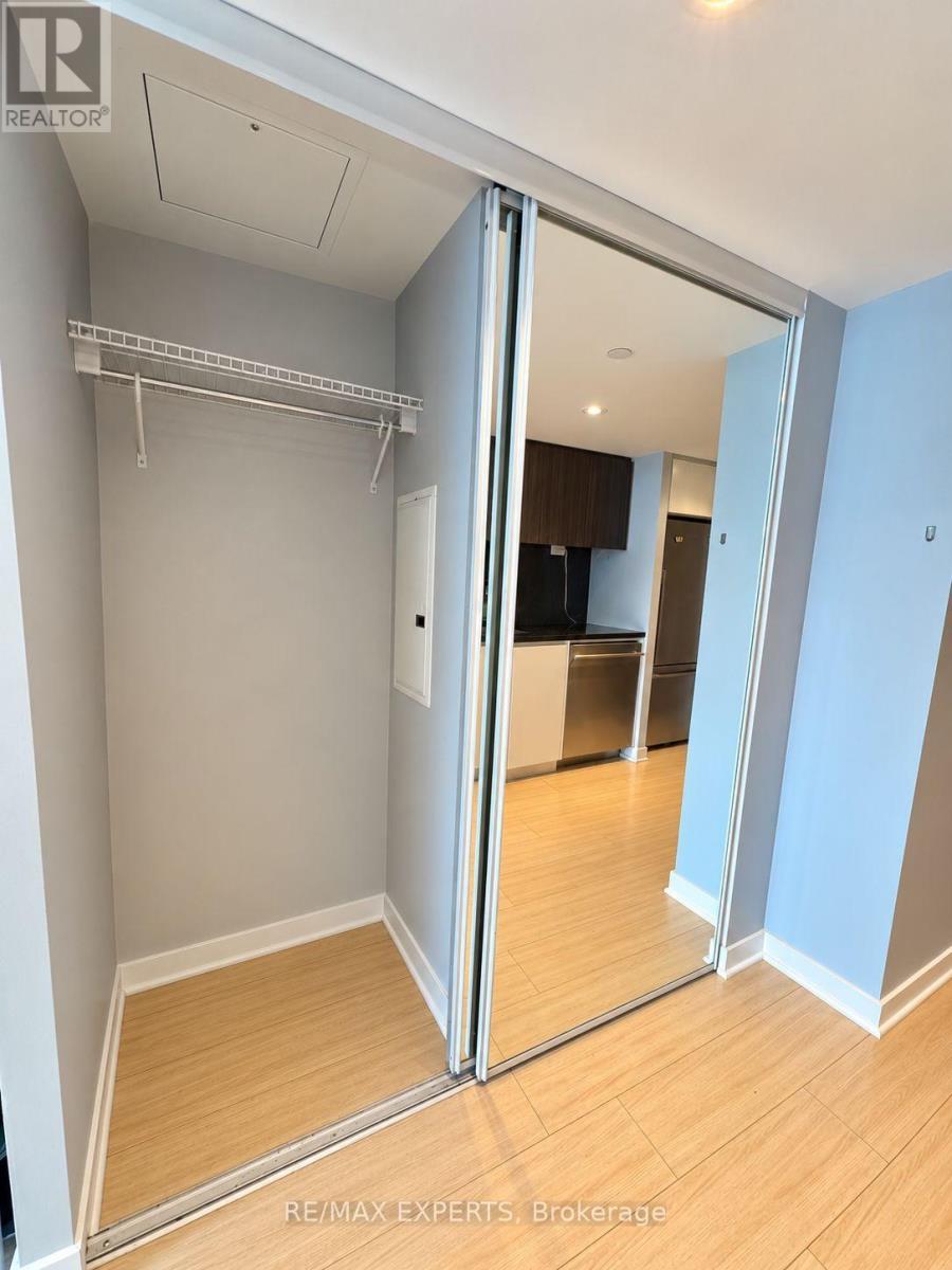 2509 - 75 Queens Wharf Road W, Toronto, Ontario  M5V 0J8 - Photo 9 - C13783310
