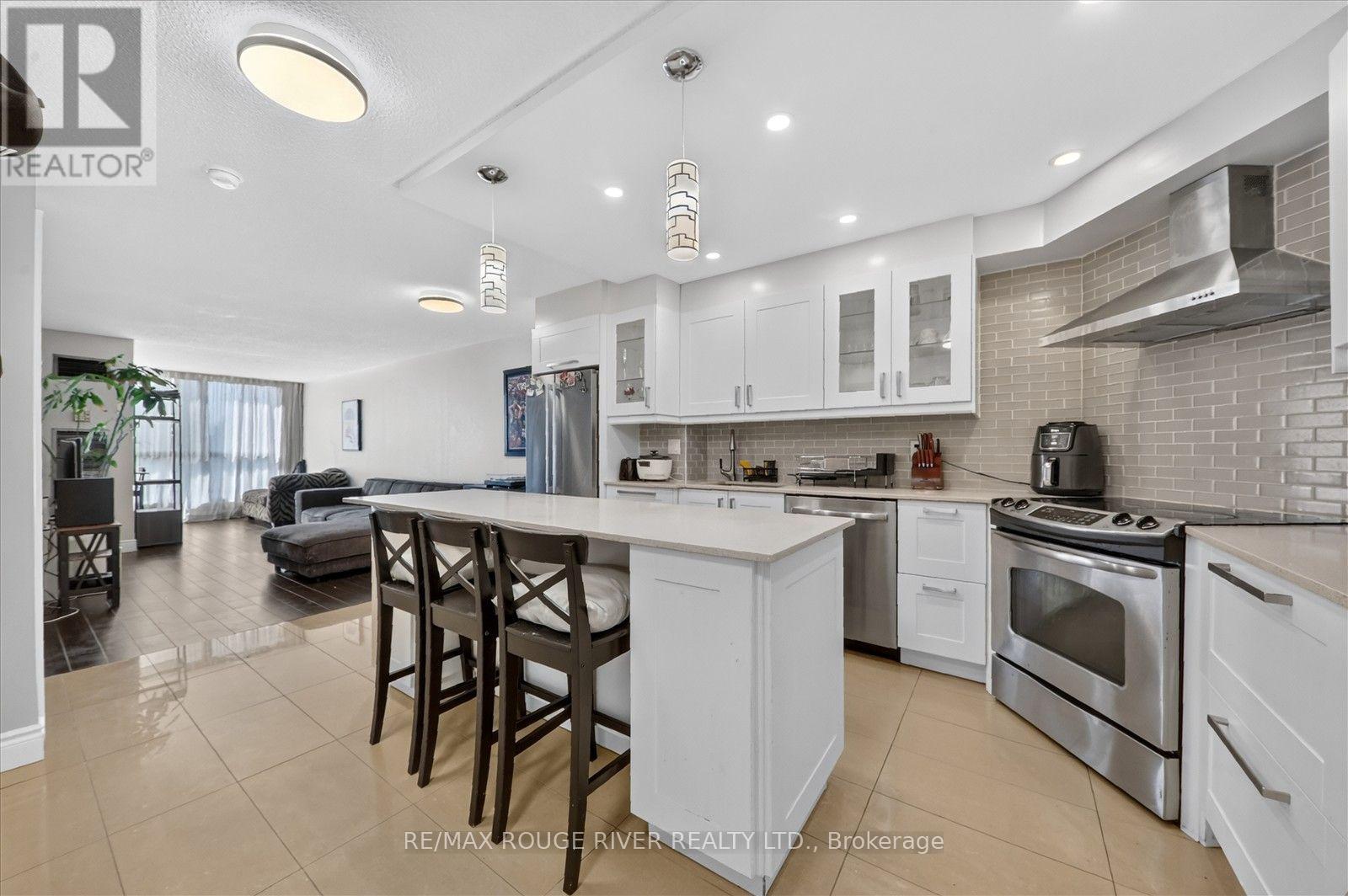 305 - 8 Silver Bell Grove, Toronto, Ontario  M1B 4Z3 - Photo 12 - E13783286