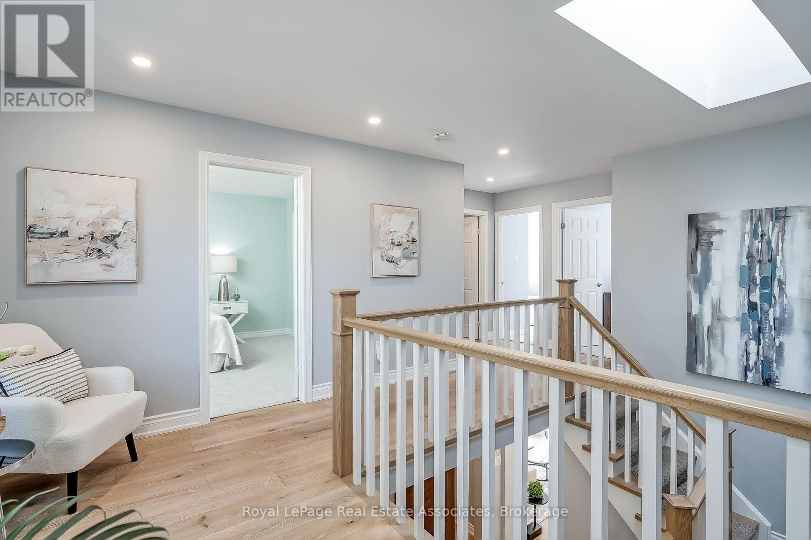 1542 Hollywell Avenue, Mississauga, Ontario  L5N 4P5 - Photo 30 - W13783260