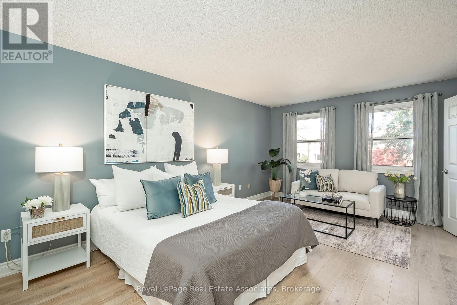 1542 Hollywell Avenue, Mississauga, Ontario  L5N 4P5 - Photo 33 - W13783260