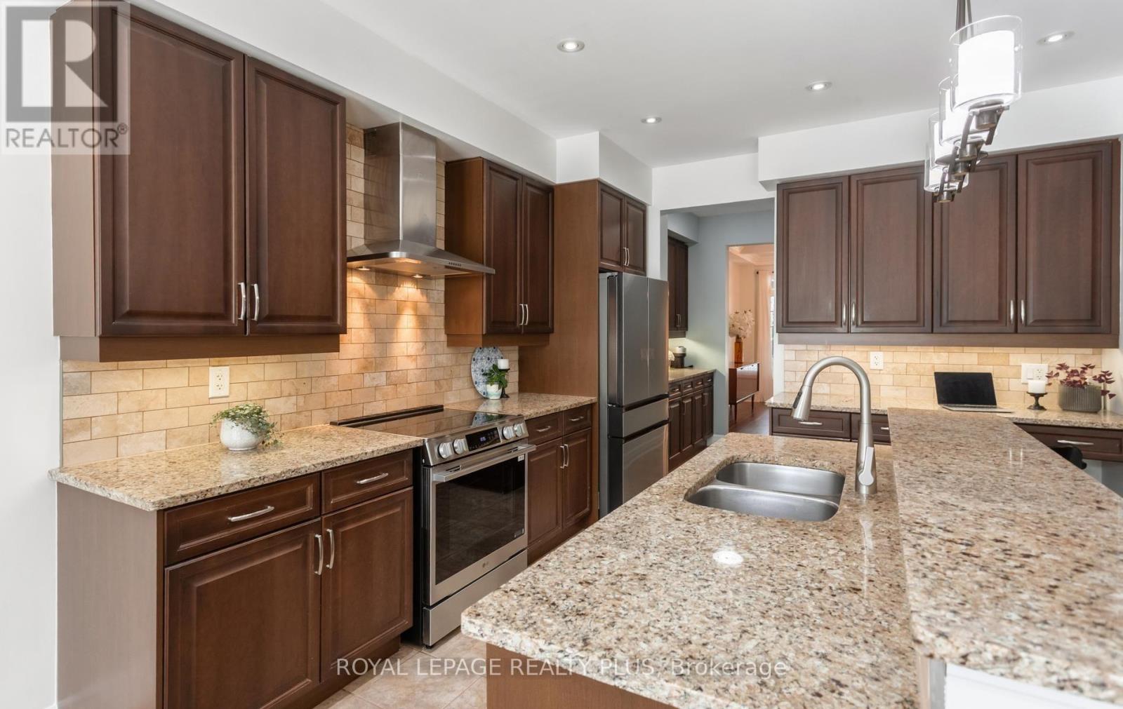 238 Melanson Heights, Milton, Ontario  L9T 0S6 - Photo 19 - W13783284