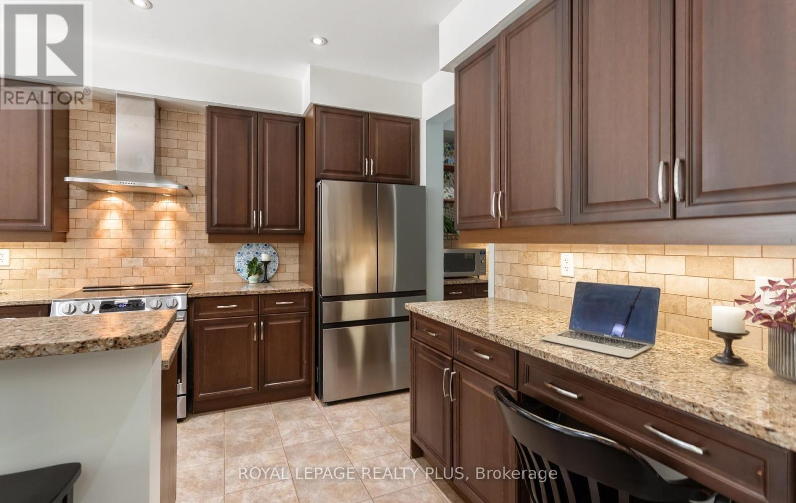 238 Melanson Heights, Milton, Ontario  L9T 0S6 - Photo 20 - W13783284