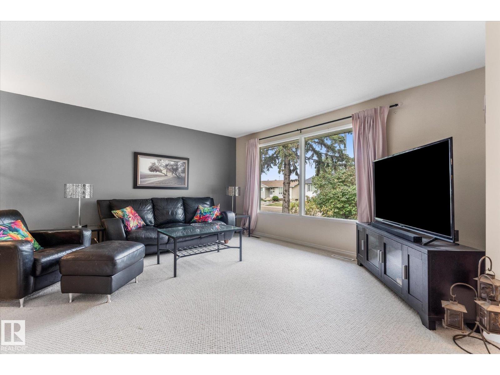 16807 98 Avenue Nw Nw, Edmonton, Alberta  T5P 0G9 - Photo 2 - E4508563