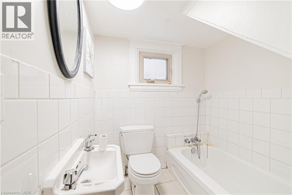 52 Proctor Boulevard Unit# Main, Hamilton, Ontario  L8M 2M4 - Photo 15 - 40858992