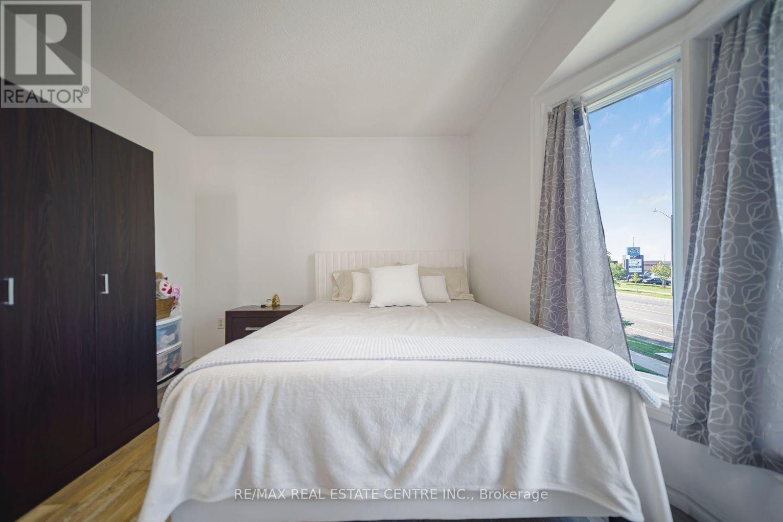 1 - 800 Paramount Drive, Hamilton, Ontario  L8J 3V7 - Photo 19 - X13783272