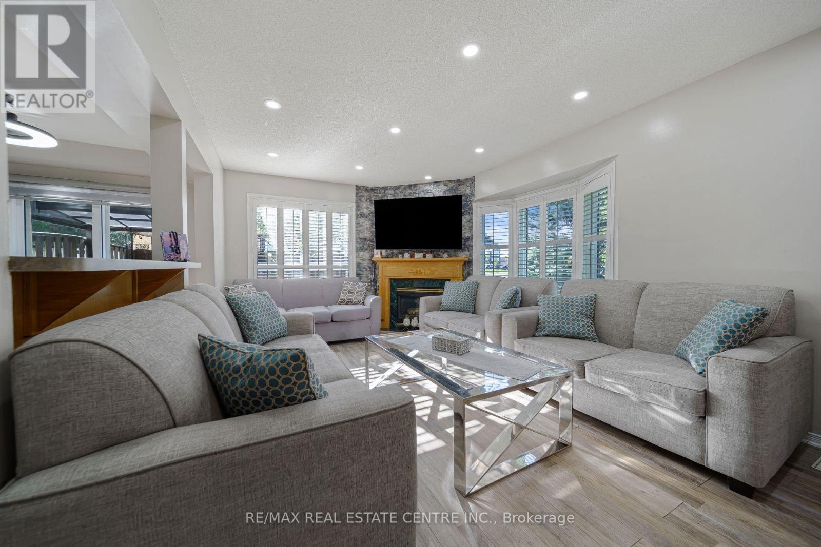 1 - 800 Paramount Drive, Hamilton, Ontario  L8J 3V7 - Photo 7 - X13783272