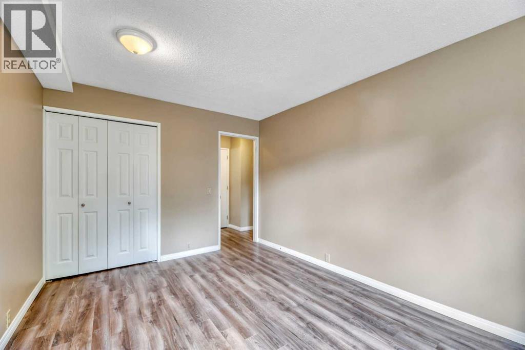 111, 10120 Brookpark Boulevard Sw, Calgary, Alberta  T2W 3G3 - Photo 34 - A2338587