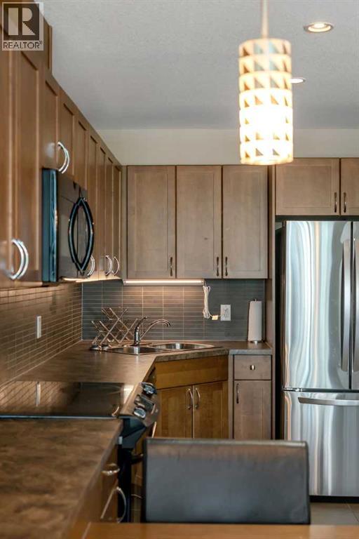 904, 211 13 Avenue Se, Calgary, Alberta T2G 1E1 - Photo 9 - A2341103