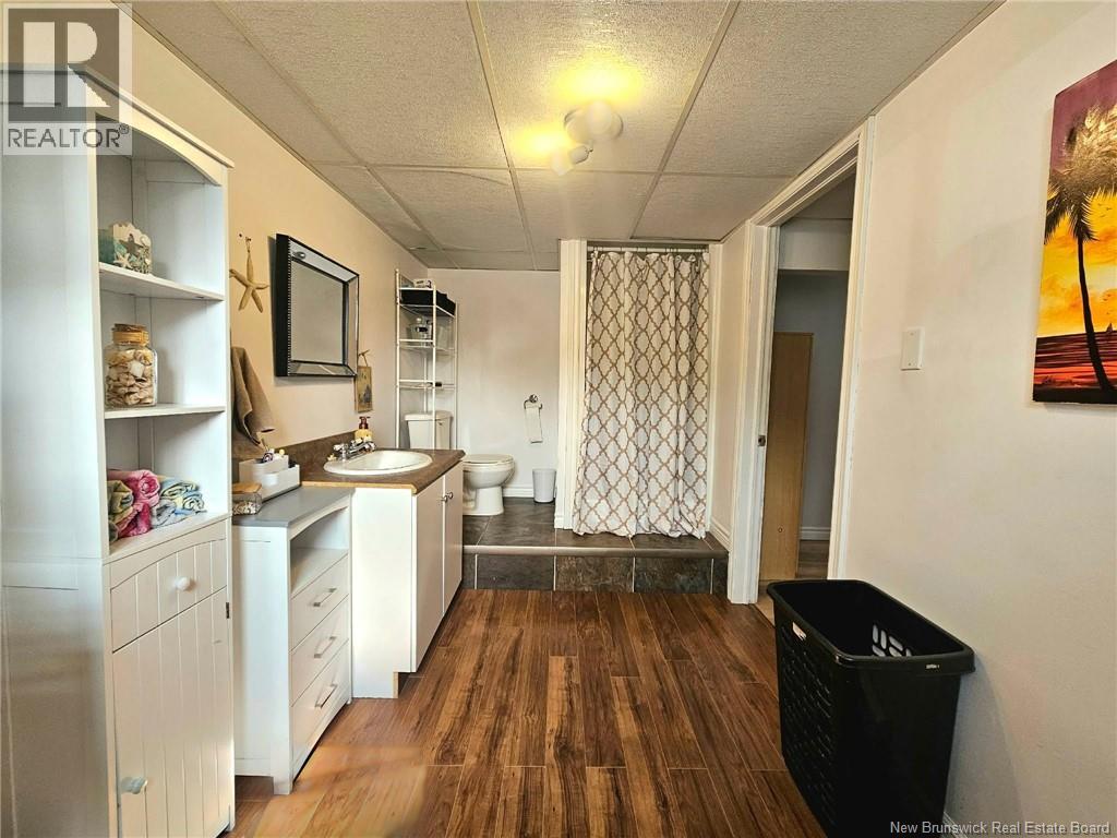 80 Rue De La Gare, Pointe-Verte, New Brunswick  E8J 2Z1 - Photo 41 - NB147592