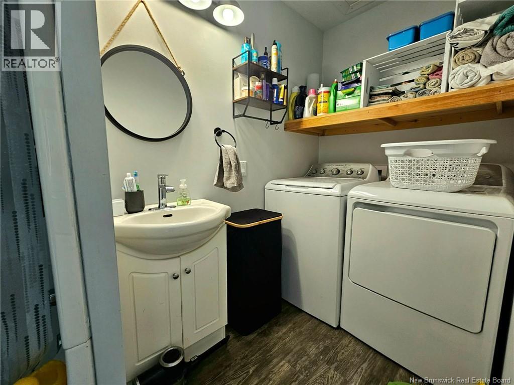 80 Rue De La Gare, Pointe-Verte, New Brunswick  E8J 2Z1 - Photo 25 - NB147592