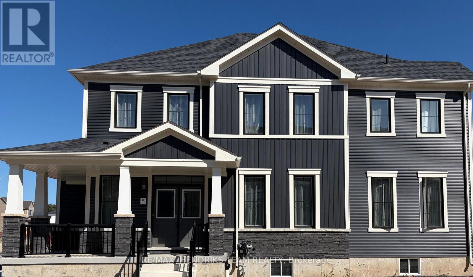 5 DEROSE AVENUE S, Thorold, Ontario