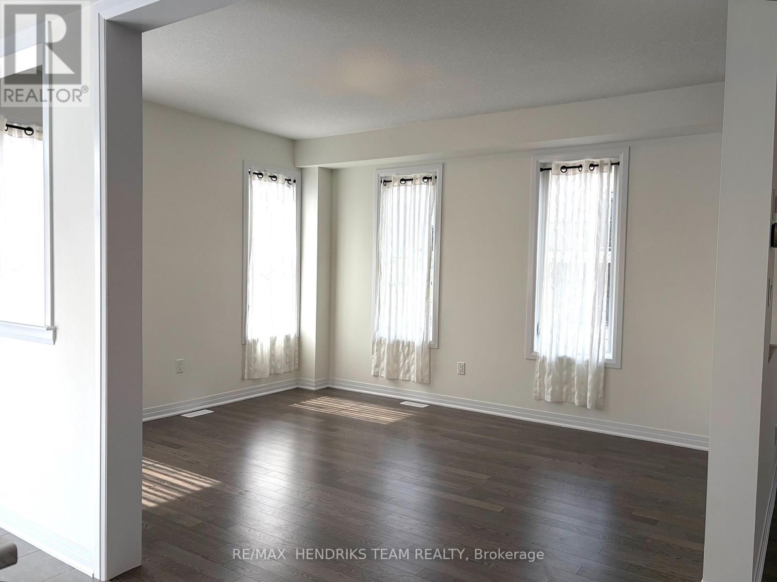 5 Derose Avenue S, Thorold (Hurricane/merrittville), Ontario  L3B 5N5 - Photo 8 - X13783354