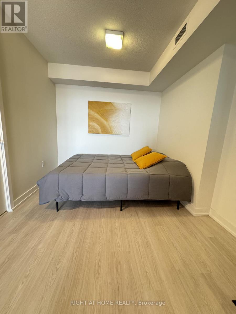 2107 - 15 Iceboat Terrace, Toronto (Waterfront Communities), Ontario  M5V 4A5 - Photo 10 - C13783376