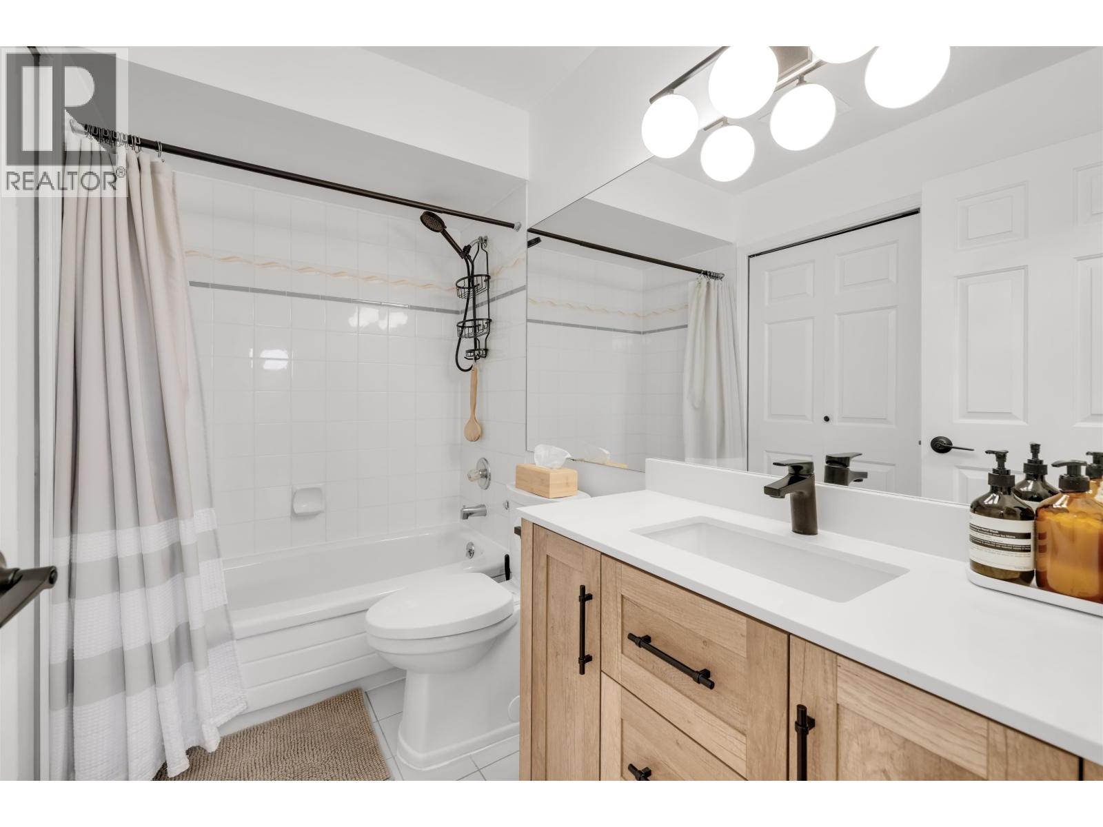 D302 4845 53 Street, Delta, British Columbia  V4K 2Z3 - Photo 22 - R3165439