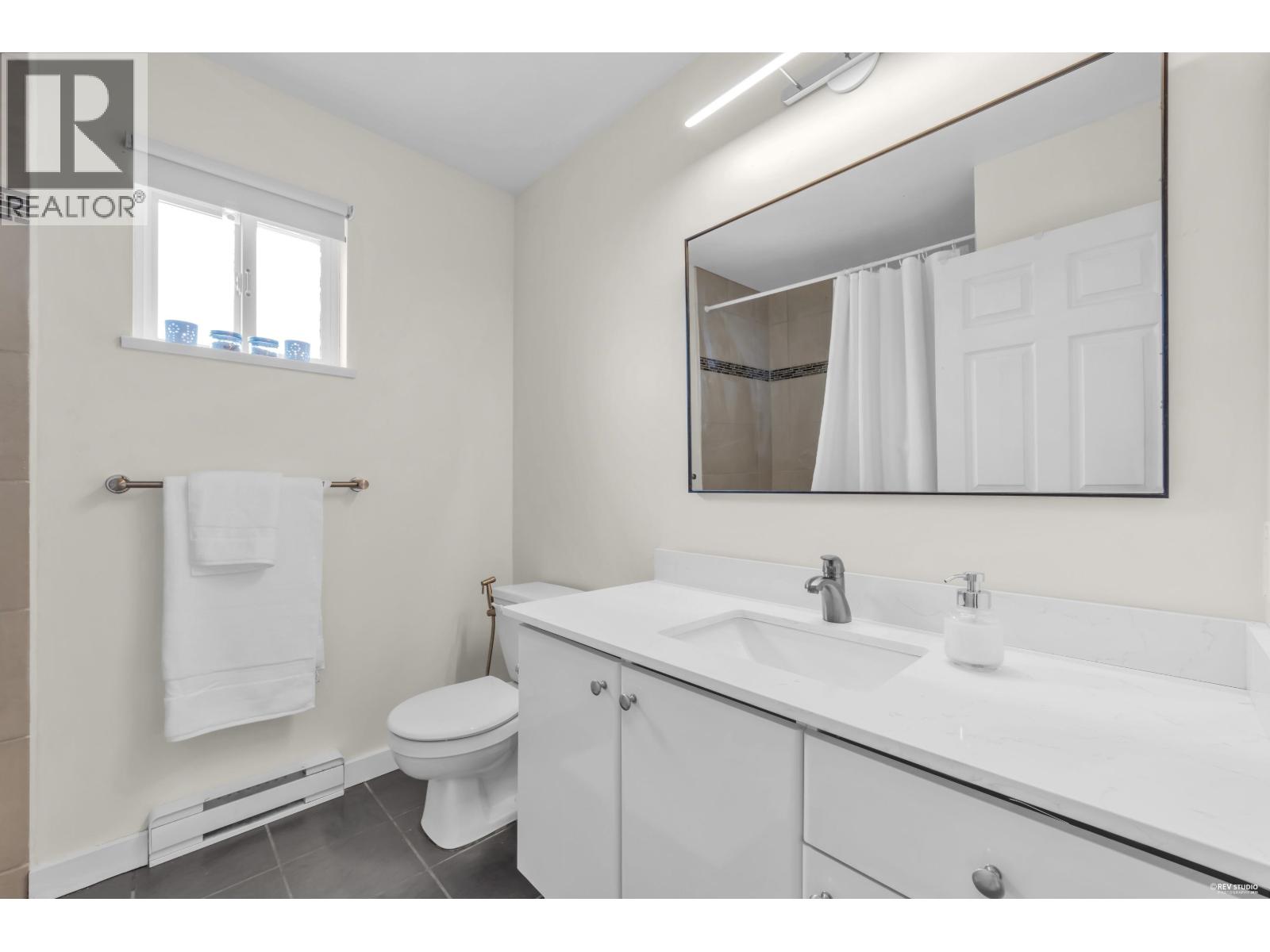 5 1233 W 16th Street, North Vancouver, British Columbia  V7P 1R5 - Photo 23 - R3165442
