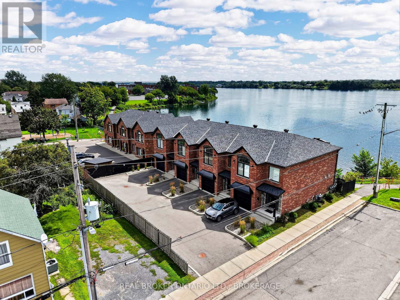 2-C Mcconnell Avenue, Cornwall, Ontario  K6H 4K9 - Photo 3 - X13783358