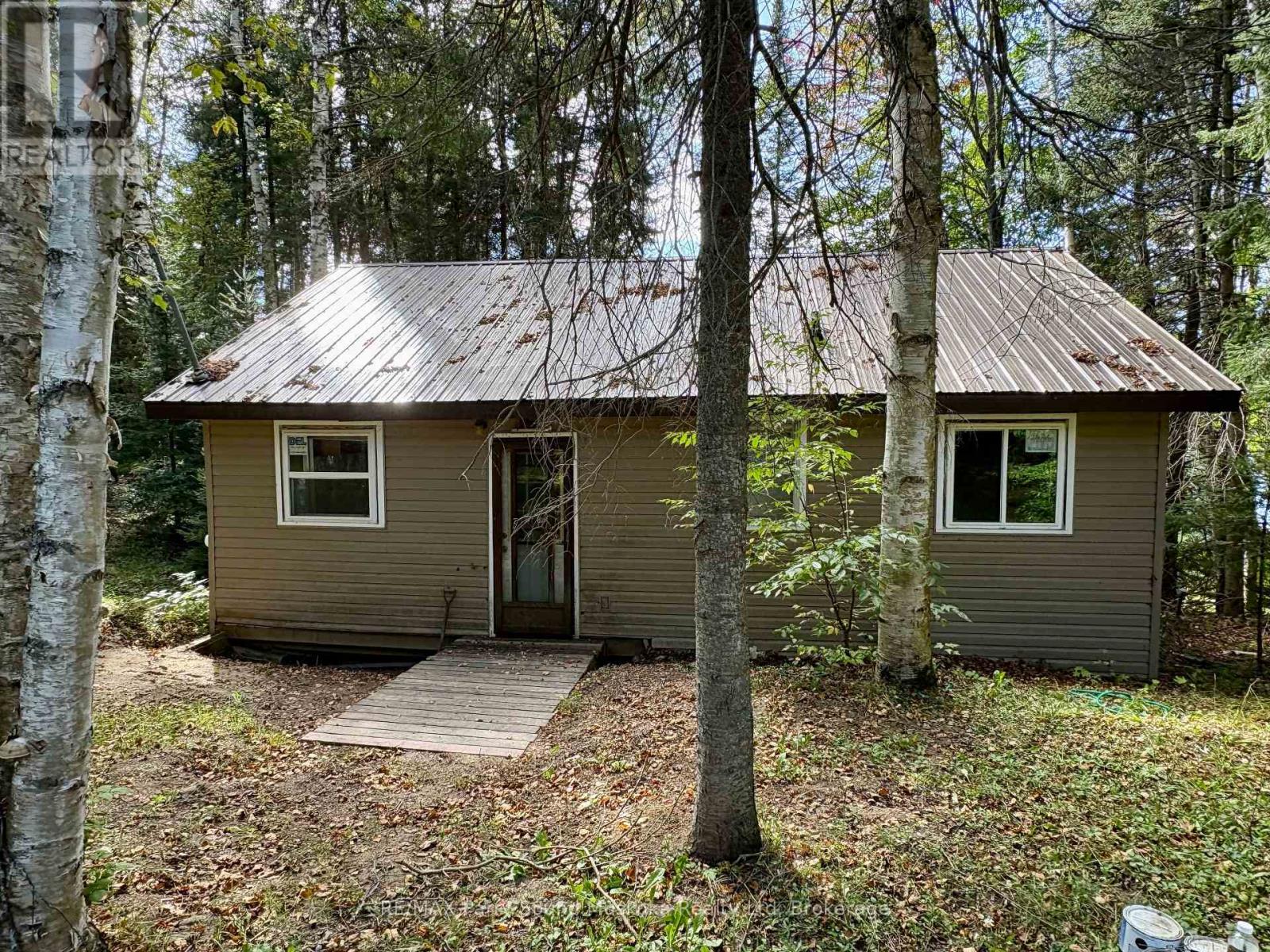 321 PINE ROAD, Magnetawan, Ontario