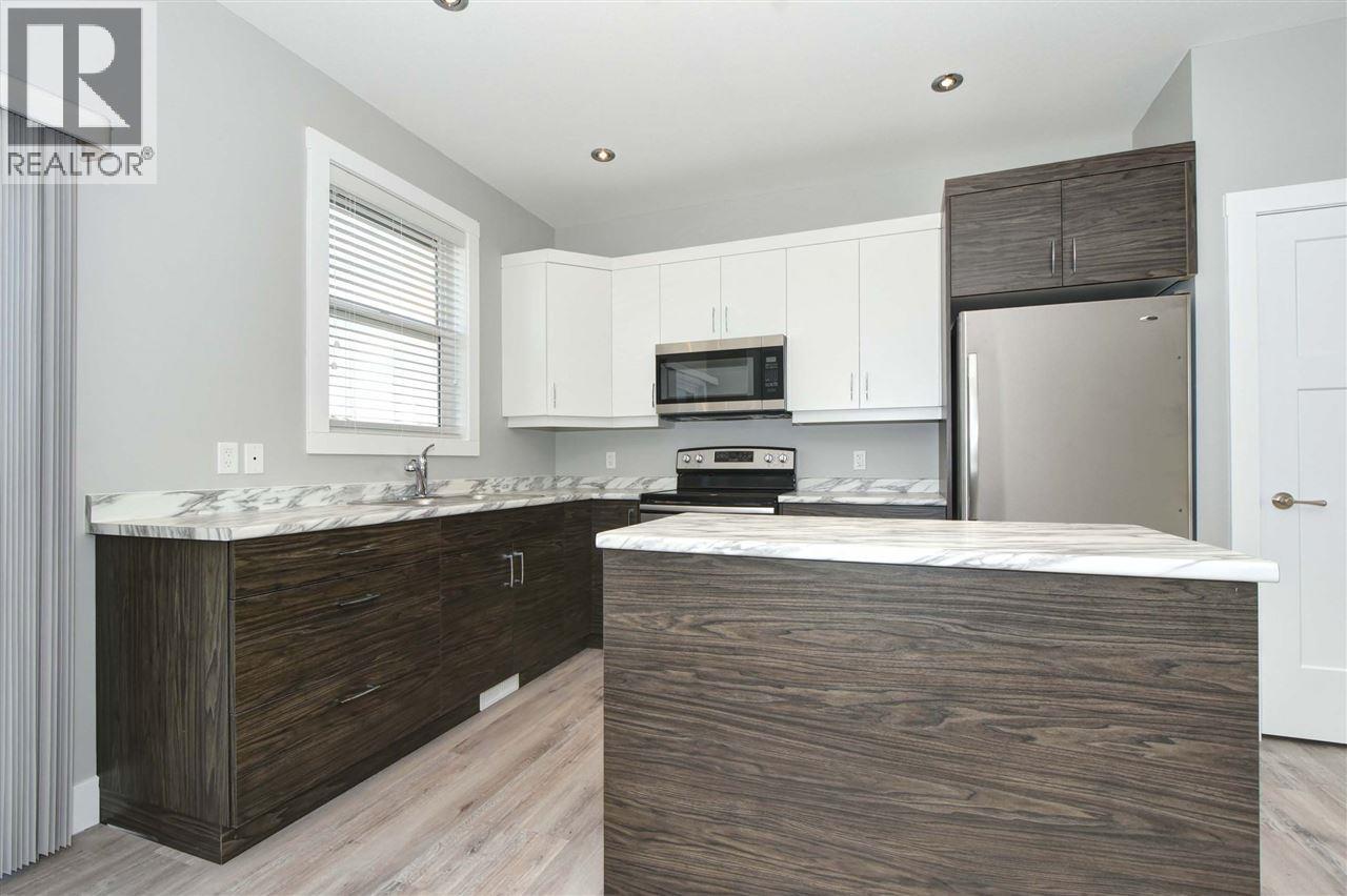 8324 88 Avenue, Fort St. John, British Columbia  V1J 0S2 - Photo 5 - R3164408