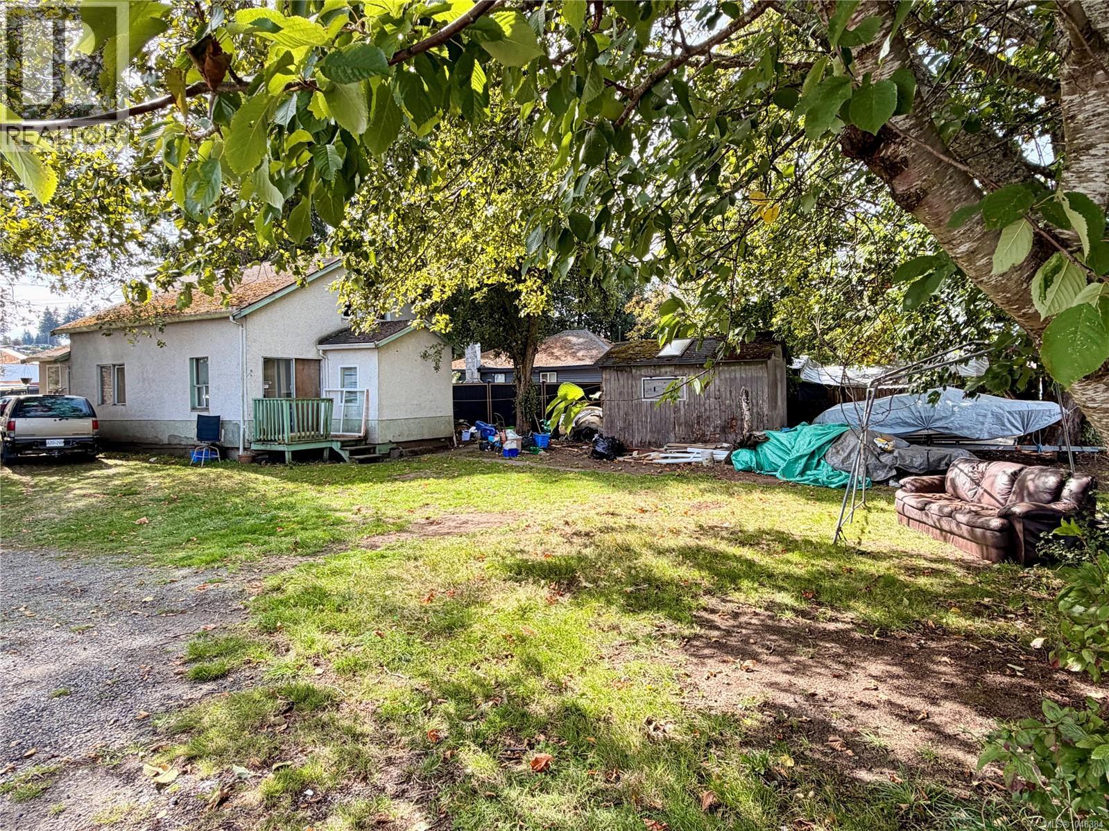 1600 17th Ave, Campbell River, British Columbia  V9W 4L4 - Photo 3 - 1048384