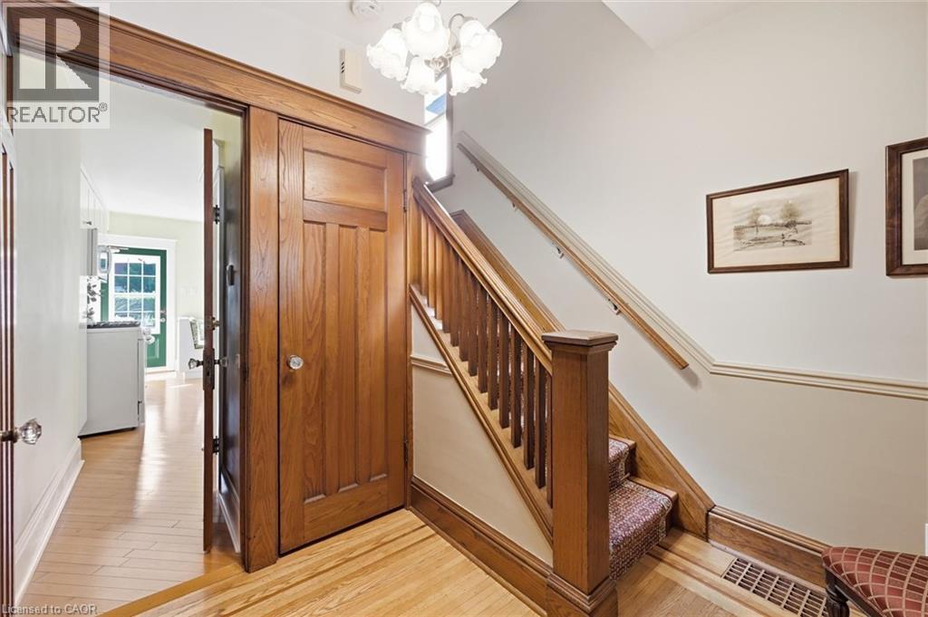 191 London Street S, Hamilton, Ontario  L8K 2G8 - Photo 18 - 40862134