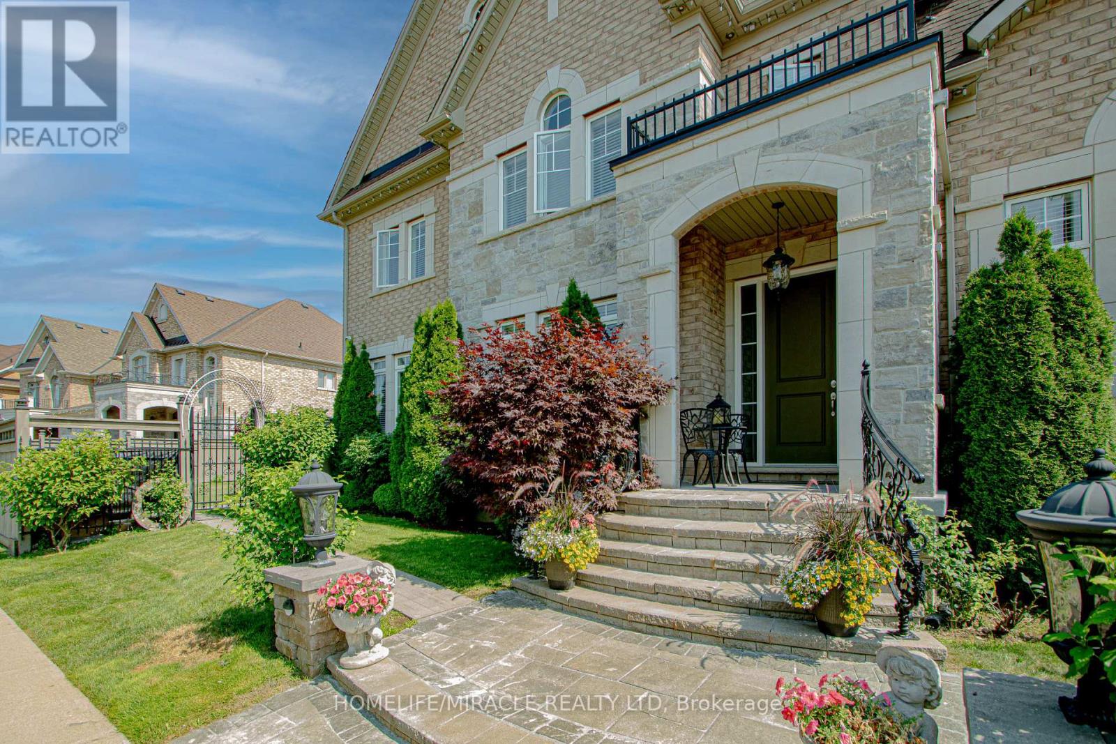 37 Degrey Drive, Brampton, Ontario  L6P 3X5 - Photo 24 - W13783384