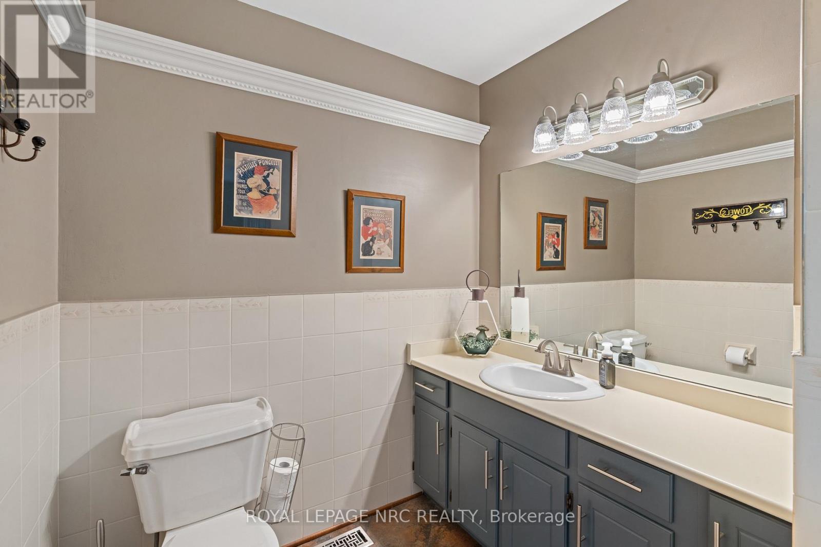 1287 Third St Louth, St. Catharines, Ontario  L2R 6P9 - Photo 17 - X13250308