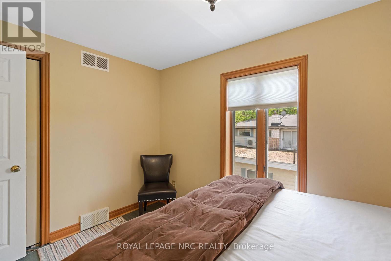 1287 Third St Louth, St. Catharines, Ontario  L2R 6P9 - Photo 28 - X13250308