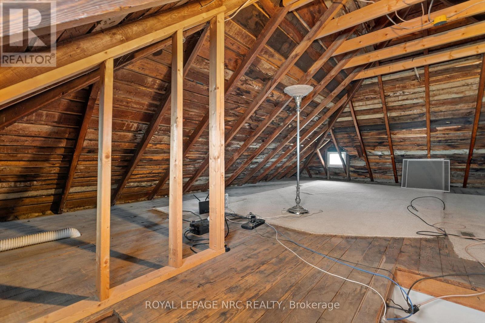 1287 Third St Louth, St. Catharines, Ontario  L2R 6P9 - Photo 31 - X13250308