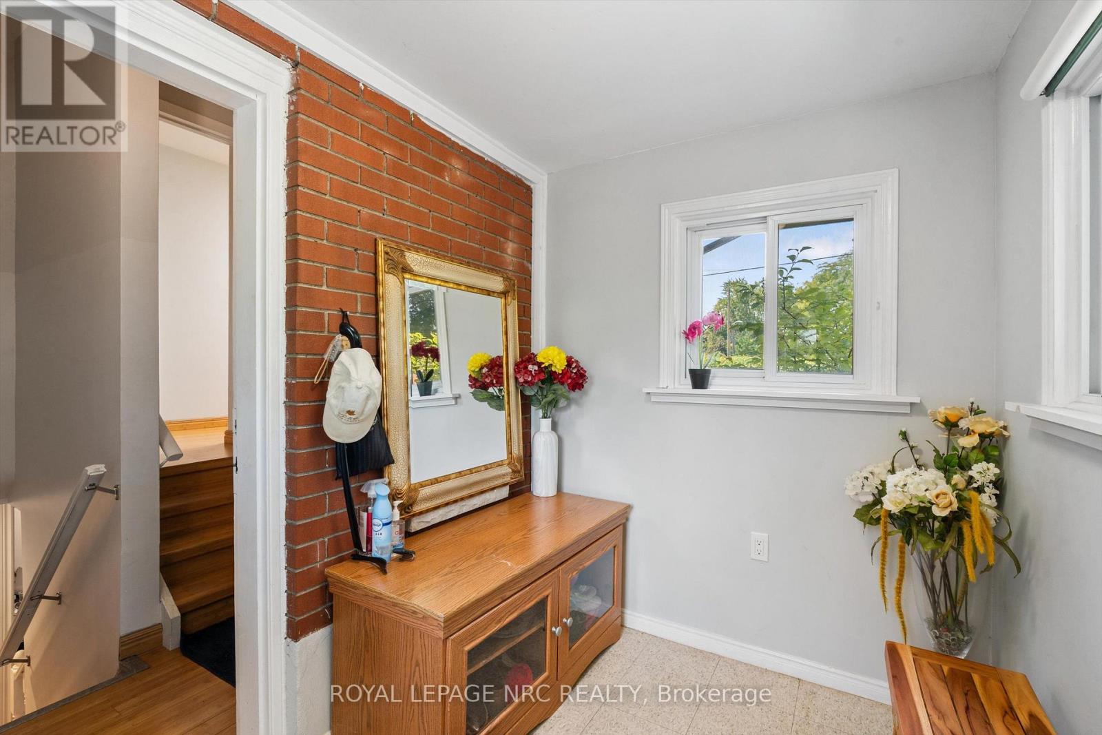 476 Vine Street, St. Catharines, Ontario  L2M 3T1 - Photo 5 - X13769894