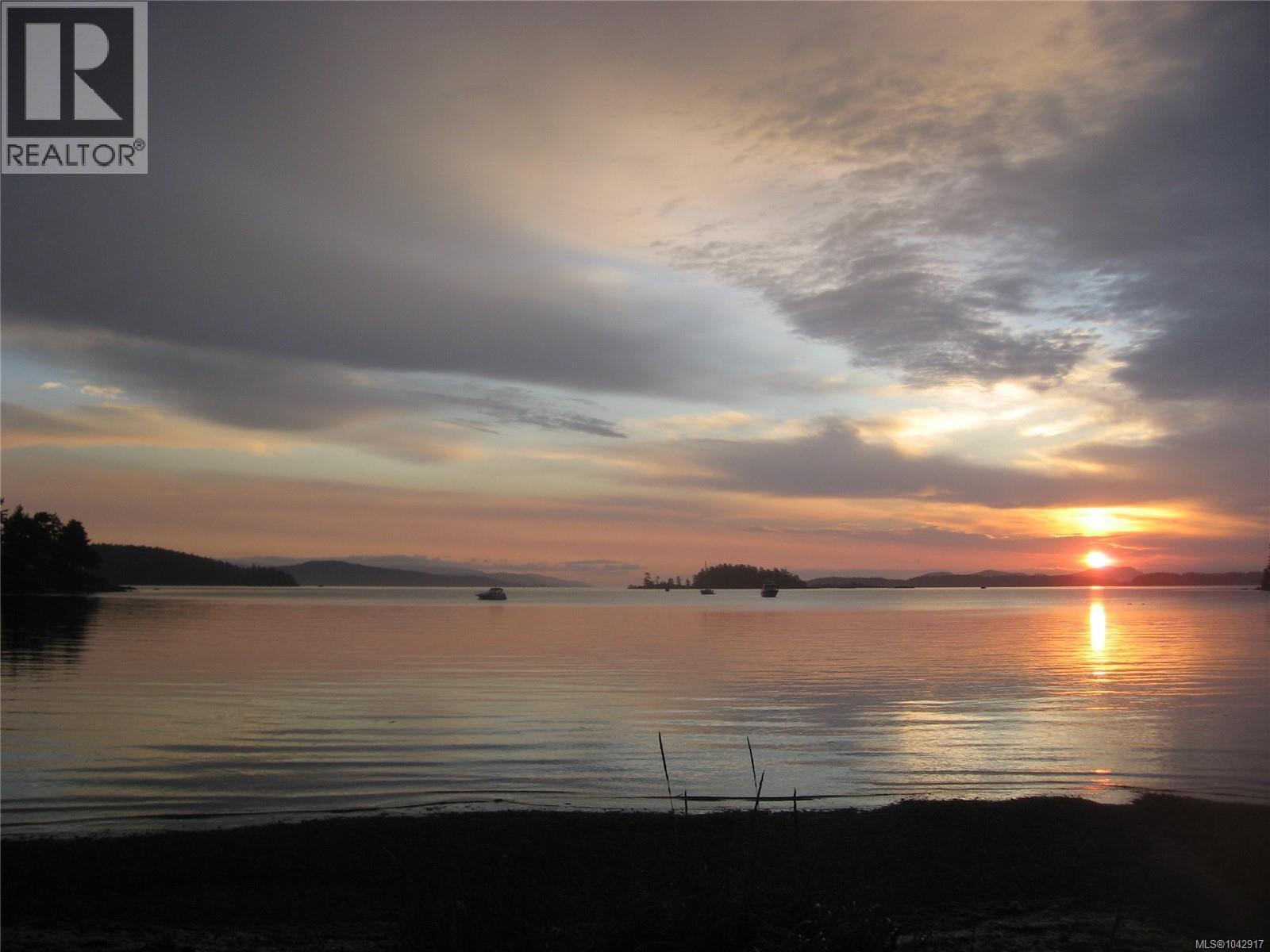 10391 Resthaven Dr, Sidney, British Columbia  V8L 3H4 - Photo 8 - 1042917