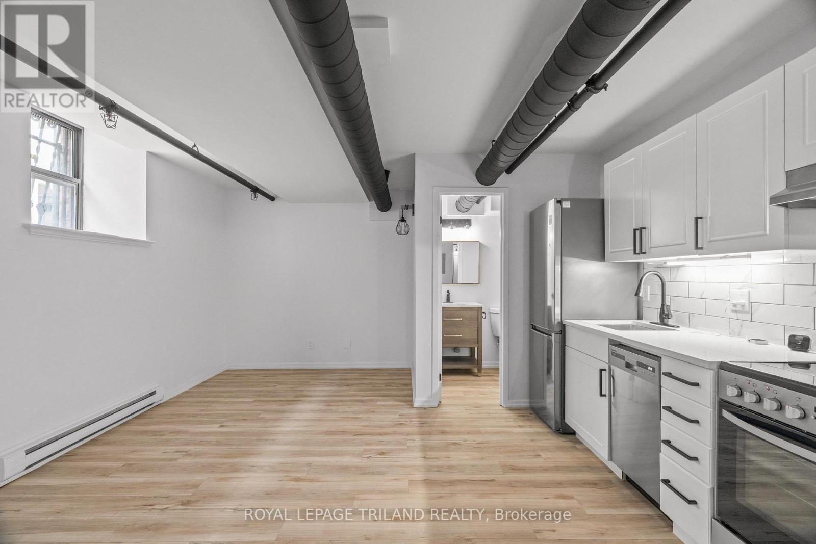 B3 - 330 Clarence Street, London East, Ontario  N6A 6H6 - Photo 2 - X13783400