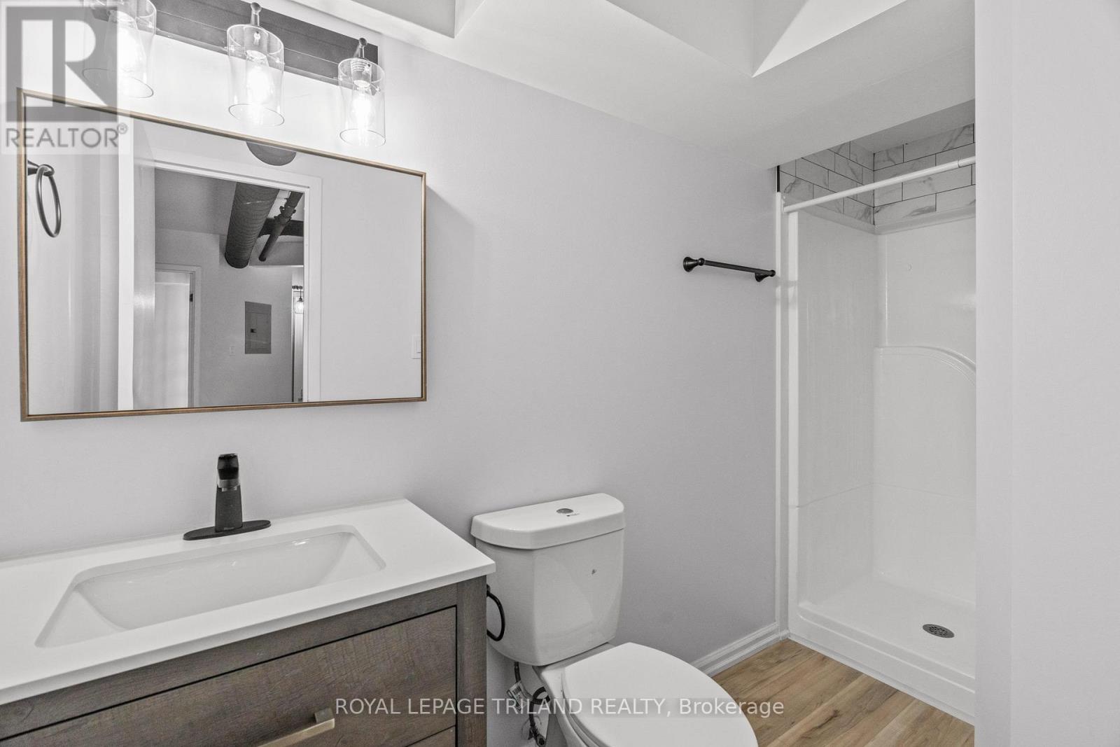 B3 - 330 Clarence Street, London East, Ontario  N6A 6H6 - Photo 6 - X13783400