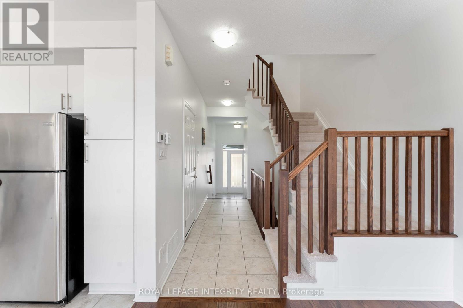 521 Rioja Street, Ottawa, Ontario  K2S 0H8 - Photo 3 - X13783426